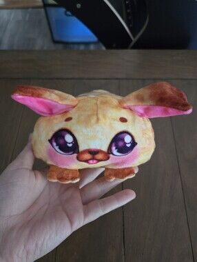 Cookeez Makery Cinnamon Treatz Dog plush Scented Interactive.